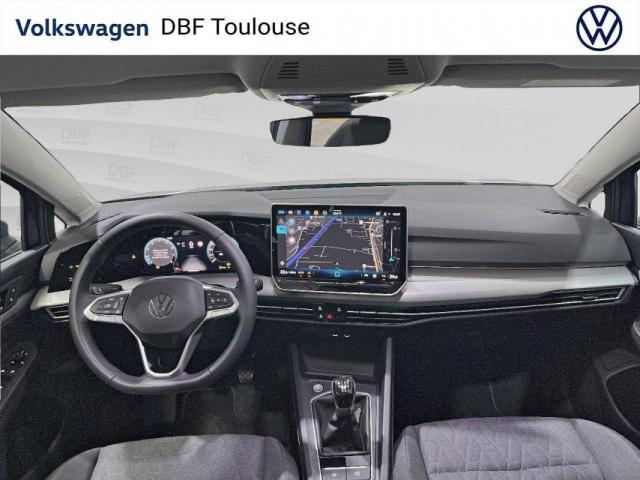 Volkswagen Golf image 8