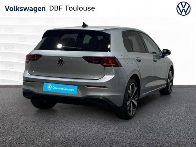Volkswagen Golf image 9