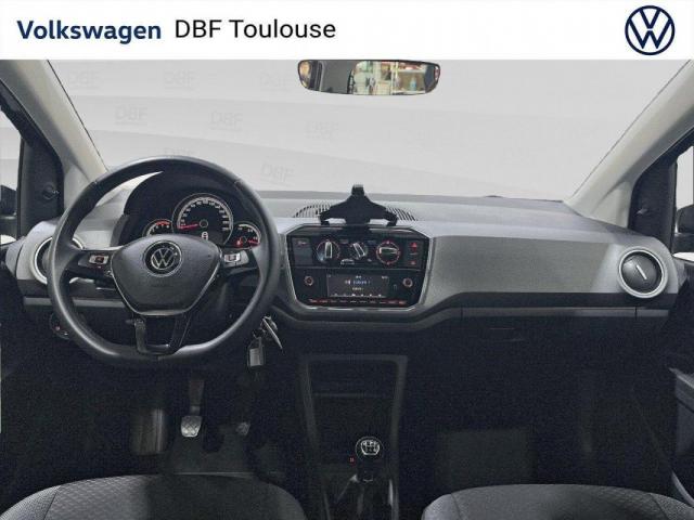 Volkswagen Up! image 8
