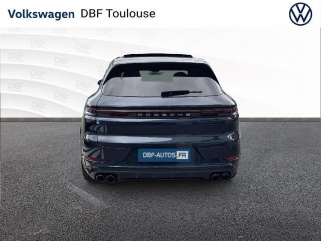 Porsche Cayenne image 1