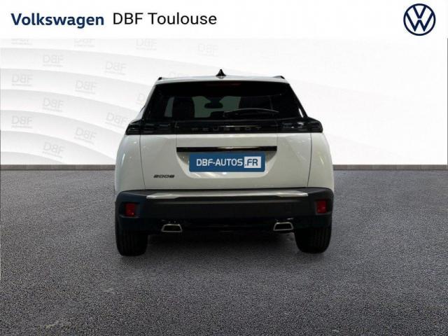 Peugeot 2008 image 3