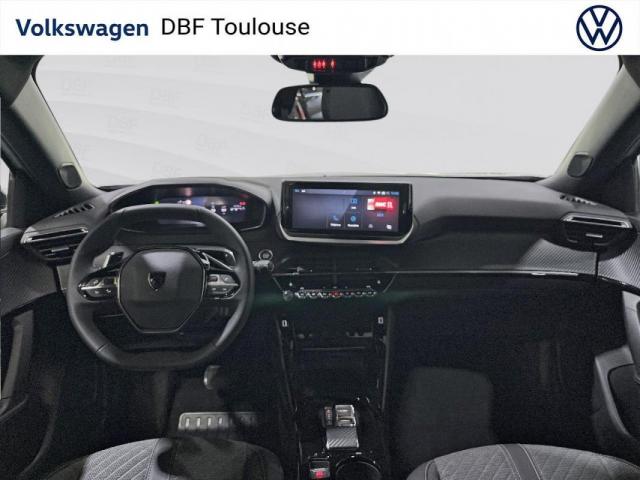Peugeot 2008 image 8