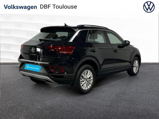 Volkswagen T-Roc image 2