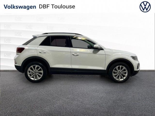 Volkswagen T-Roc image 5