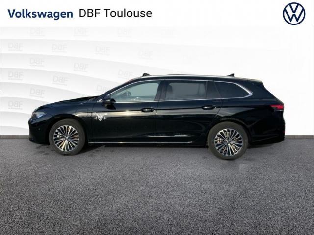 Volkswagen Passat image 7