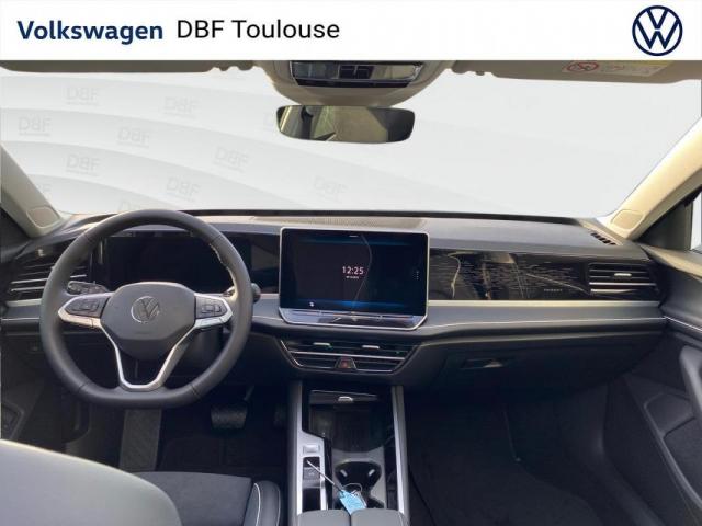 Volkswagen Passat image 3