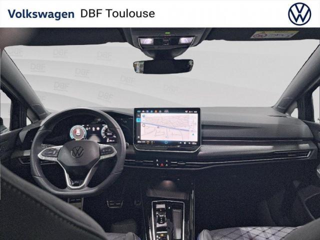 Volkswagen Golf image 9