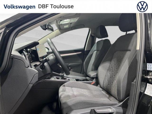 Volkswagen Golf image 8