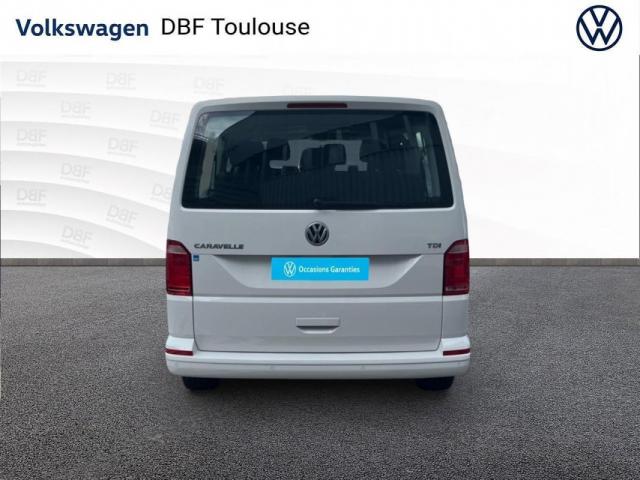 Volkswagen Caravelle image 3