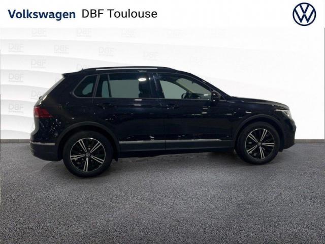 Volkswagen Tiguan image 8