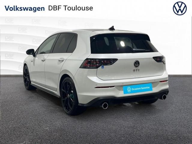 Volkswagen Golf image 8