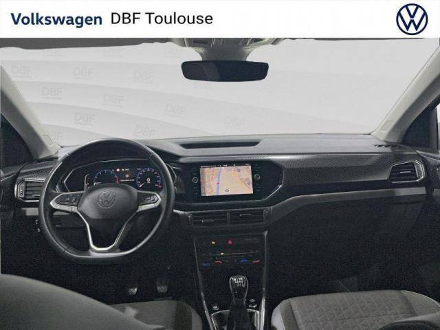 Volkswagen T-Cross image 3