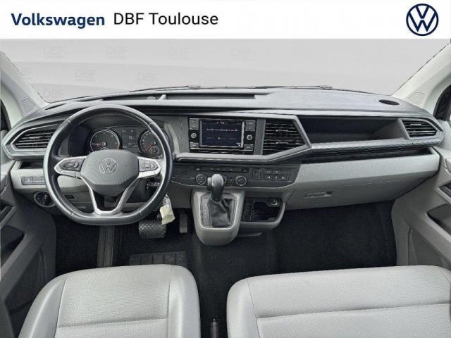 Volkswagen Caravelle image 3