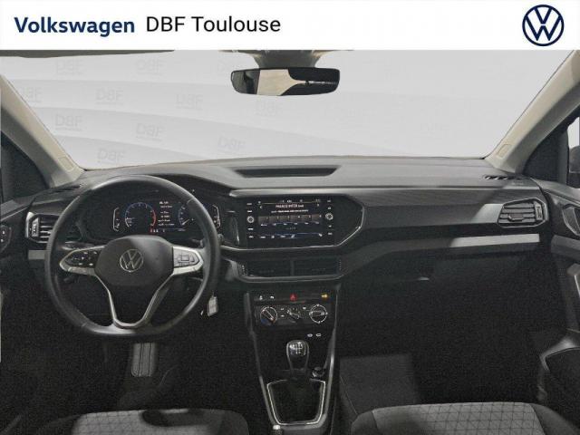 Volkswagen T-Cross image 2
