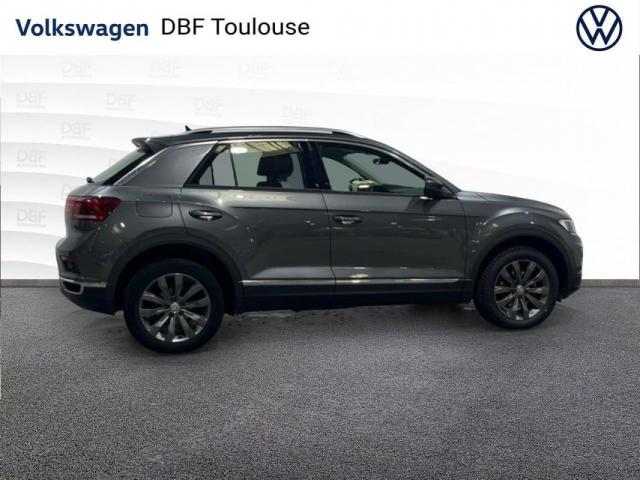 Volkswagen T-Roc image 8