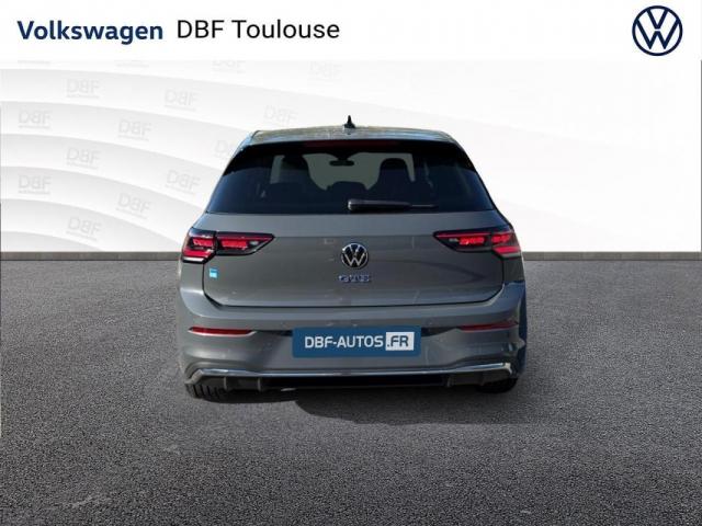 Volkswagen Golf image 9