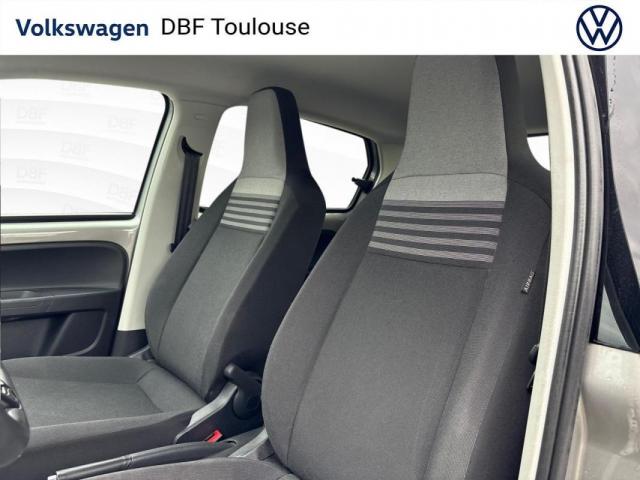 Volkswagen E-Up! image 9