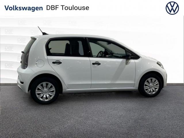 Volkswagen E-Up! image 2
