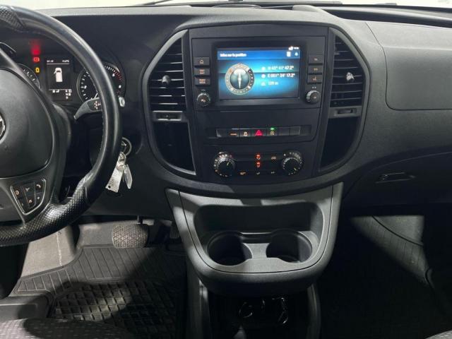 Mercedes Benz Vito image 1