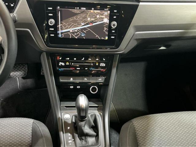 Volkswagen Touran image 7