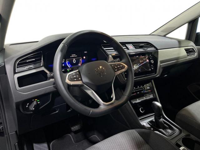 Volkswagen Touran image 4