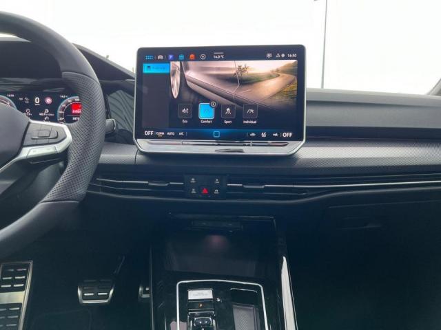 Volkswagen Golf Sw image 6