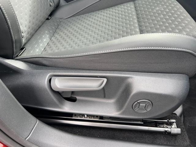 Volkswagen T-Roc image 6