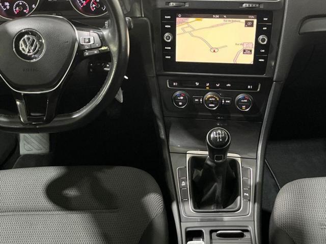 Volkswagen Golf image 2