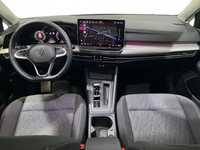 Volkswagen Golf image 7