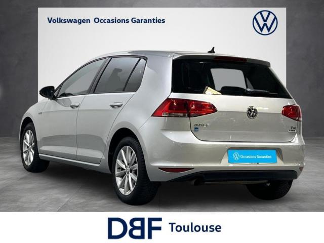 Volkswagen Golf image 8