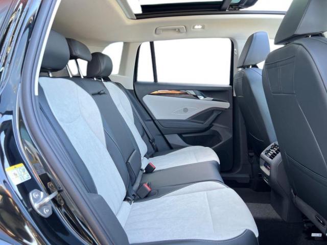 Volkswagen T1 image 5