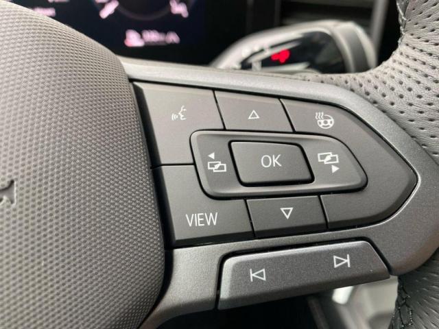 Volkswagen T-Roc image 4