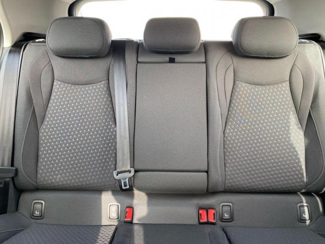 Volkswagen T-Roc image 4