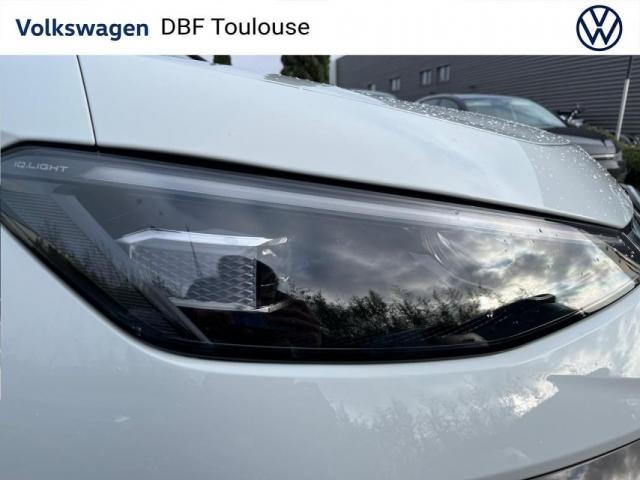 Volkswagen T-Roc image 9