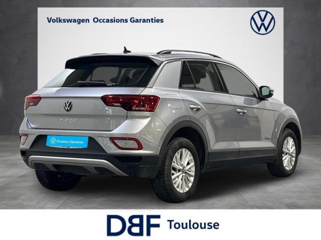 Volkswagen T-Roc image 9