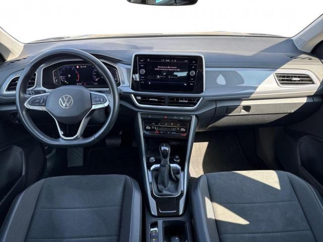 Volkswagen T-Roc image 9