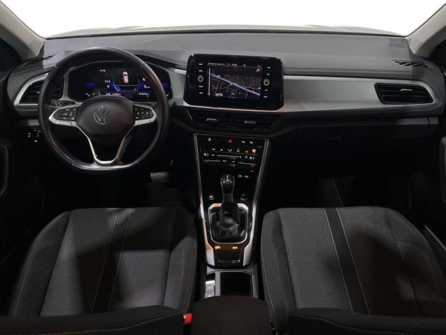 Volkswagen T-Roc image 7