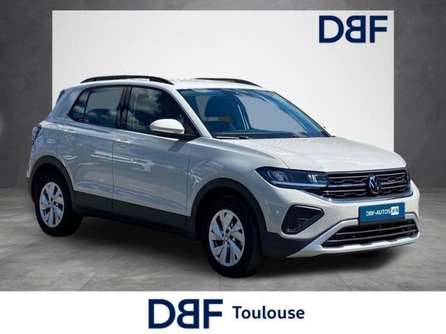 Volkswagen T-Cross image 2