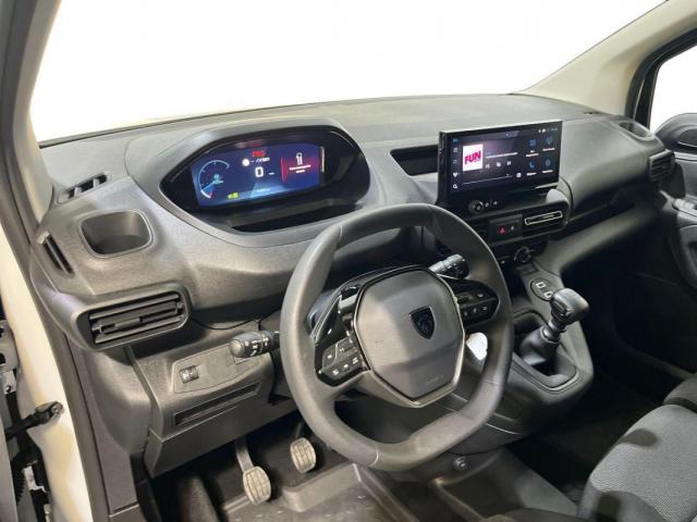 Peugeot Partner image 1