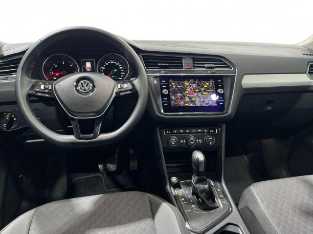 Volkswagen Tiguan image 8