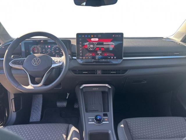 Volkswagen T-Roc image 3