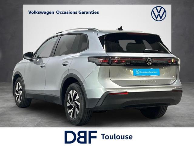 Volkswagen Tiguan image 8