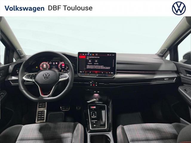 Volkswagen Golf image 8