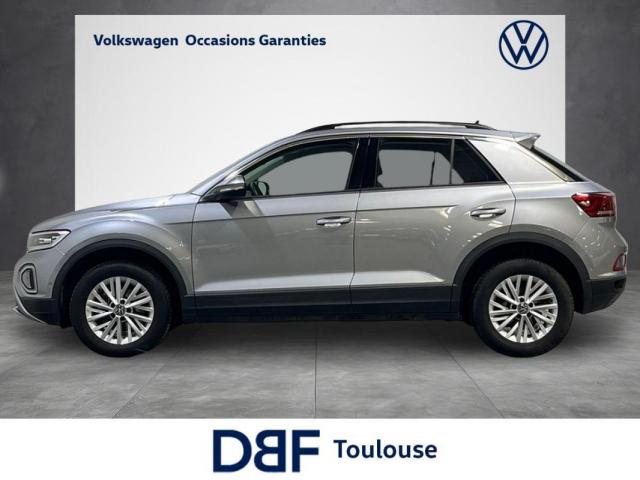 Volkswagen T-Roc image 9