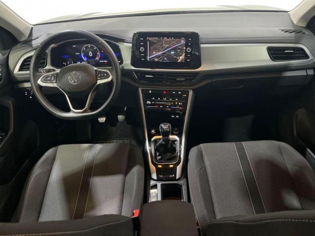Volkswagen T-Roc image 8