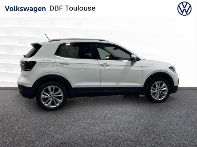 Volkswagen T-Cross image 2