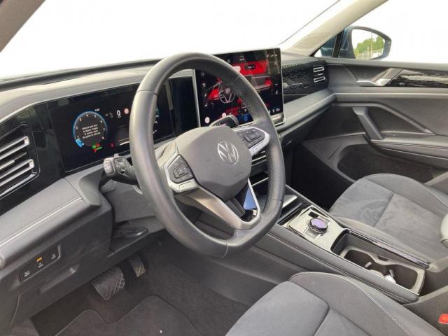 Volkswagen Tiguan image 9