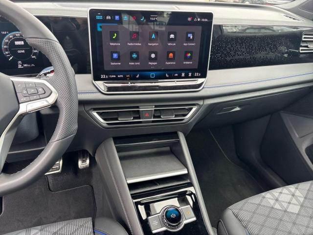 Volkswagen Tiguan image 6