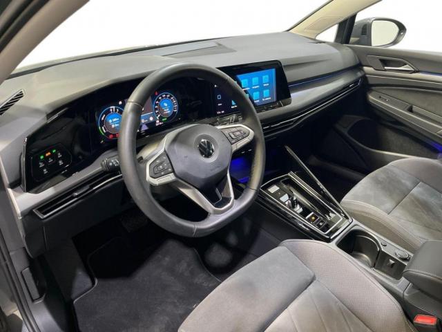 Volkswagen Golf image 3