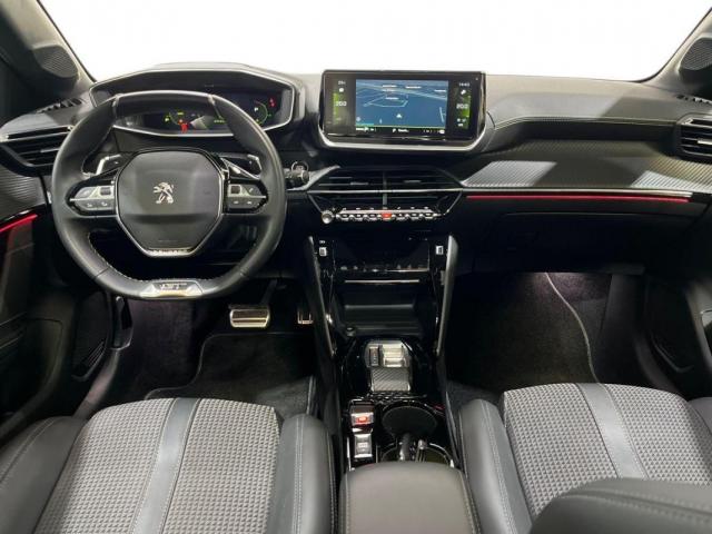 Peugeot 208 image 7